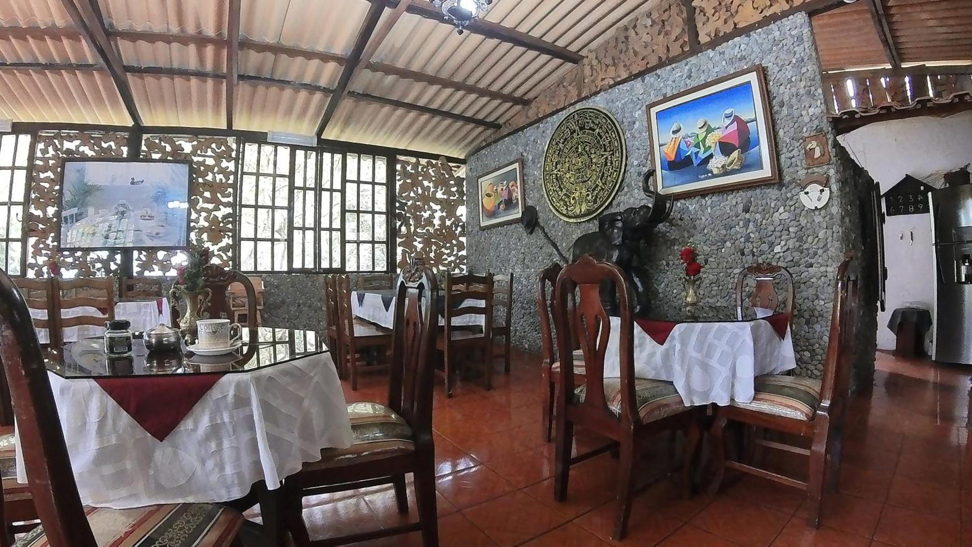 Hosteria Rio Verde المظهر الخارجي الصورة
